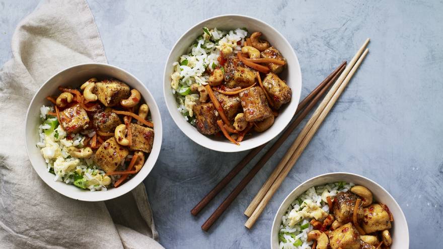 La preparación del tofu es importante para darle sabor y textura adecuados