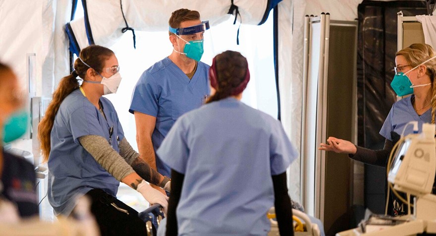 Los profesionales médicos no dan abasto