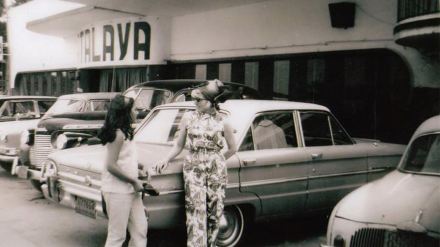 Atalaya y el Falcon, dos clásicos argentinos reunidos en una vieja fotografía.