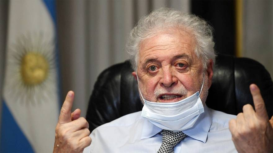 El escándalo de las vacunas VIP le costó el cargo a Ginés González García