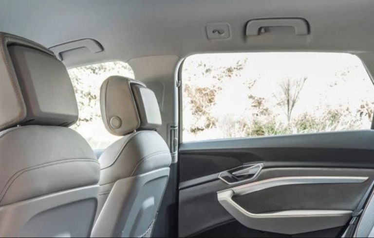 La manija en el interior de los autos tiene diferentes utilidades.