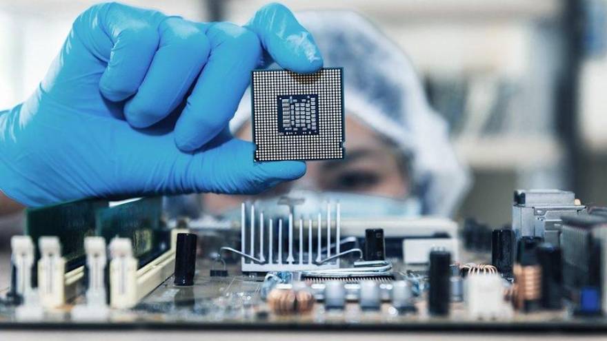 El sistema de inteligencia artificial coloca los microchips mucho más rápido