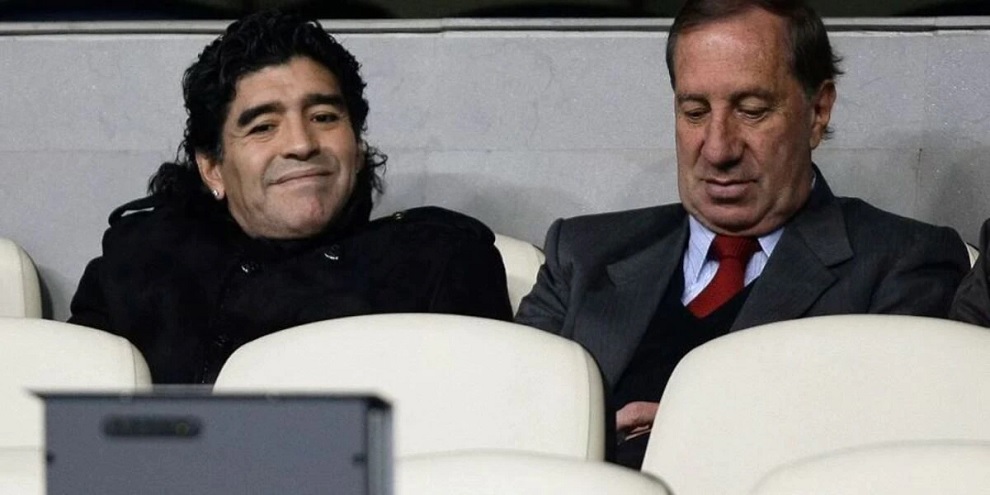 Carlos Bilardo dirigió a Diego Maradona durante sus años como DT de la Selección Argentina y más tarde en el Sevilla de España y en Boca