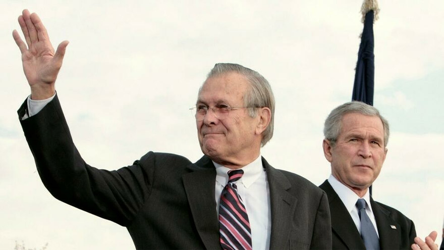 Rumsfeld fue artífice de la invasión de dos países por parte de EE.UU.