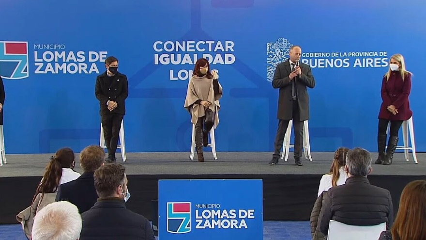 Cristina Kirchner junto a Kicillof e Insaurralde.