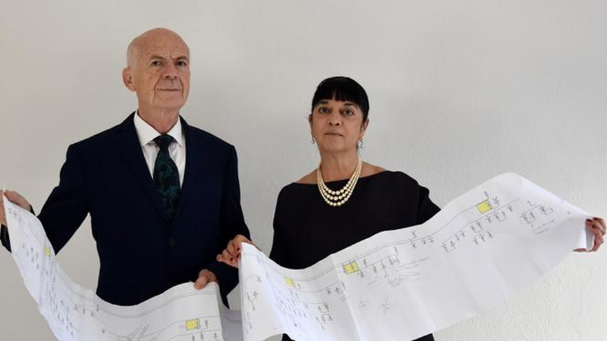 Los investigadores Alessandro Vezzosi y Agnese Sabato.
