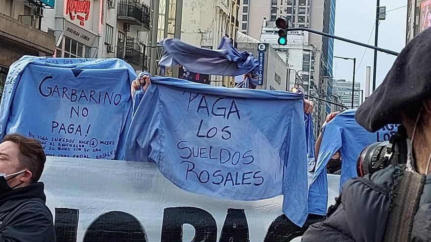 Los empleados afirman que los sueldos no se abonan hace tres meses.