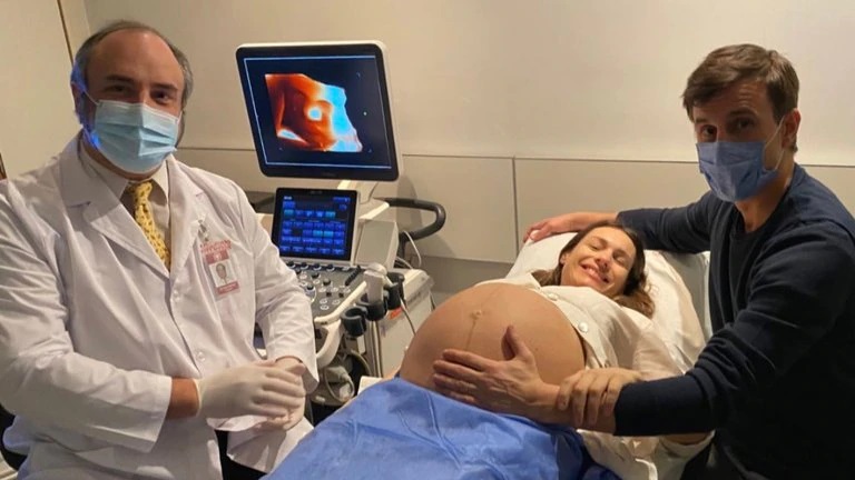 La modelo publicó una foto en redes poco antes de ingresar al quirófano