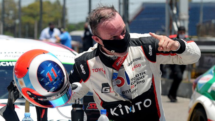 Rubens Barrichello, el ex F1 que participa en el Súper TC2000 y no puede ingresar al país.