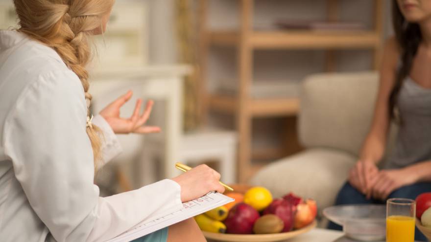 El experto o experta en Nutrición debe ser