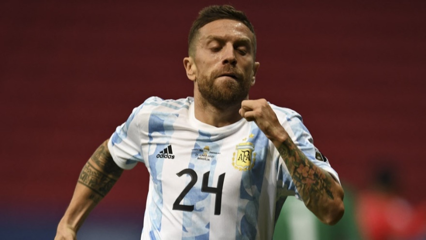 El futbolista recibió la sanción después de un resultado adverso en noviembre de 2022, cuando militaba en el Sevilla antes del Mundial