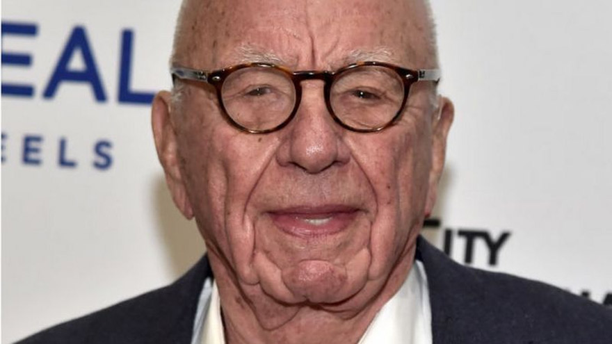 El magnate de los medios Rupert Murdoch perdió US$165 millones por causa de Theranos.