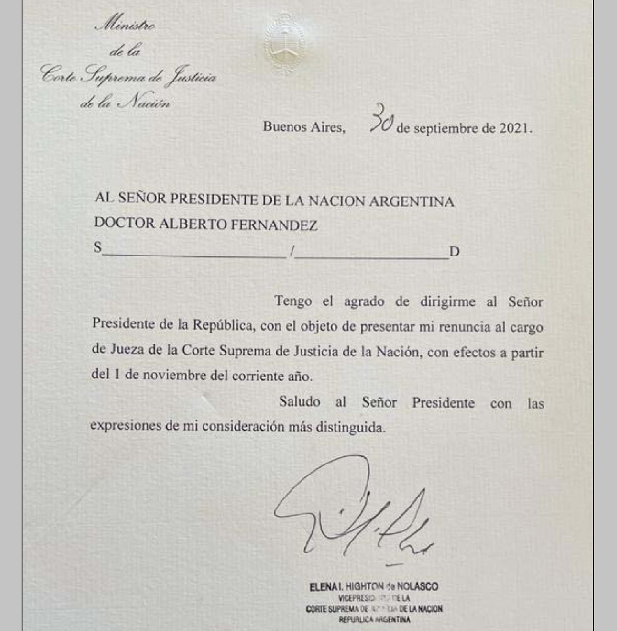 La carta de renuncia de Highton de Nolasco, dirigida al Presidente.