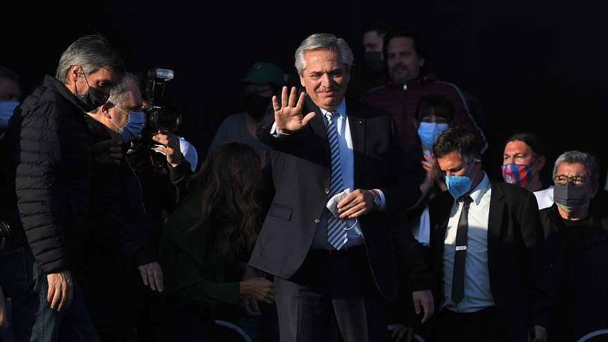 Fernández se manifestó con fuerza y buscó recomponer el vínculo con los militantes del Frente de Todos.