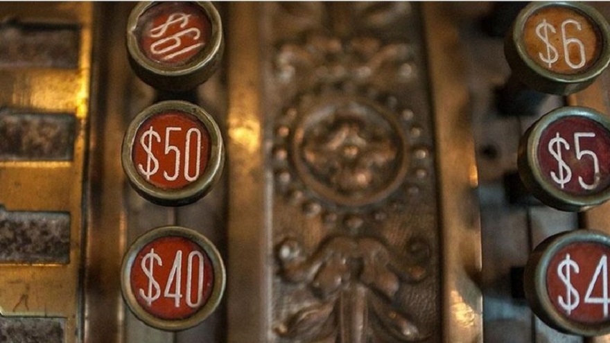 Símbolo dólar: las historias a lo largo del tiempo.