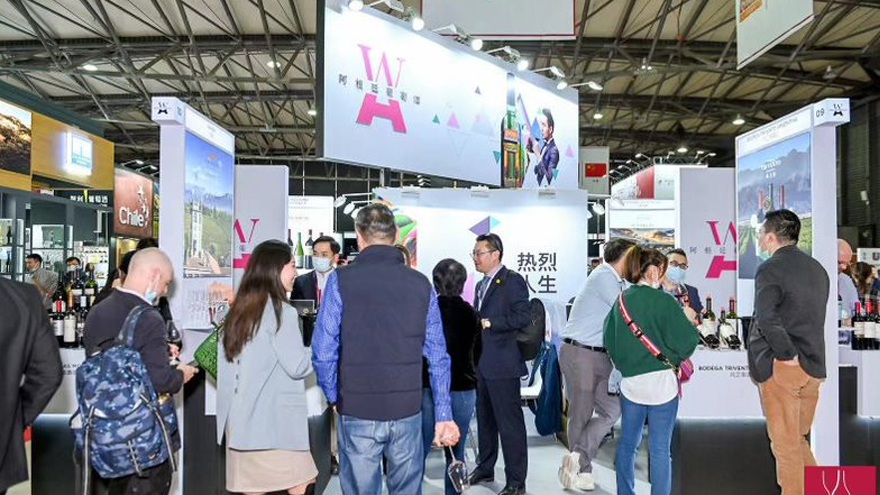 La economía china podría caer con la nueva variante de Covid19.
