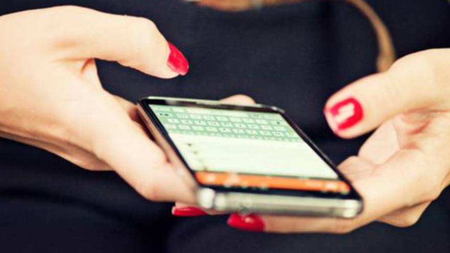 El usuario diferentes controles en WhatsApp para prevenir problemas.