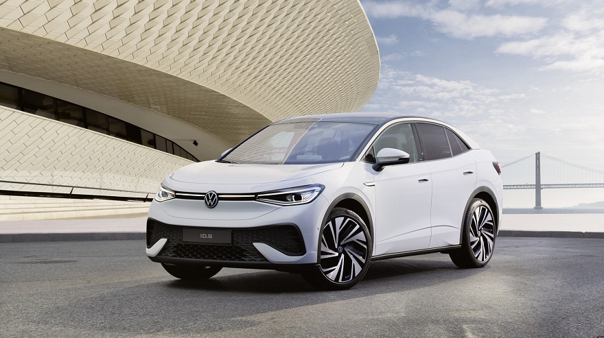 El nuevo ID5, un SUV coupé 100% eléctrico.
