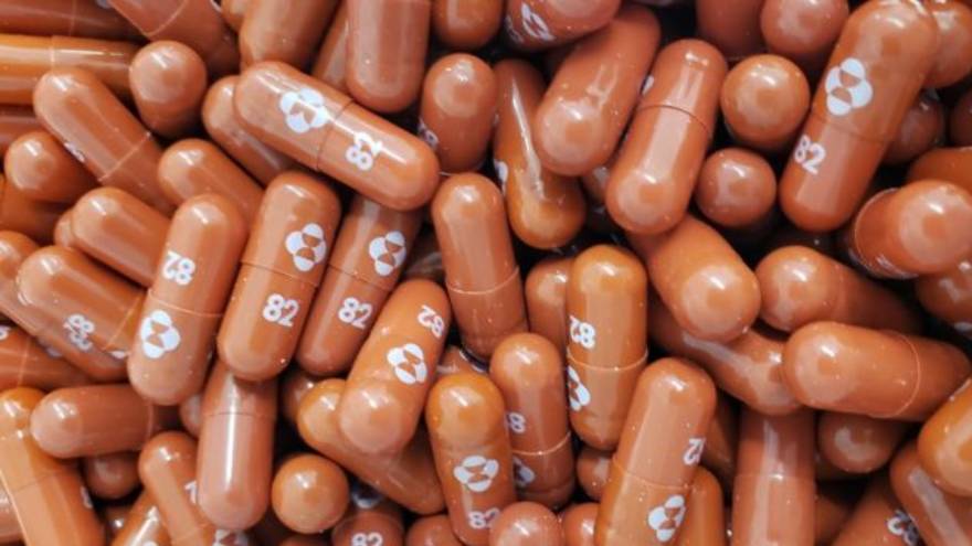 Molnupavir es el primer tratamiento oral contra el coronavirus