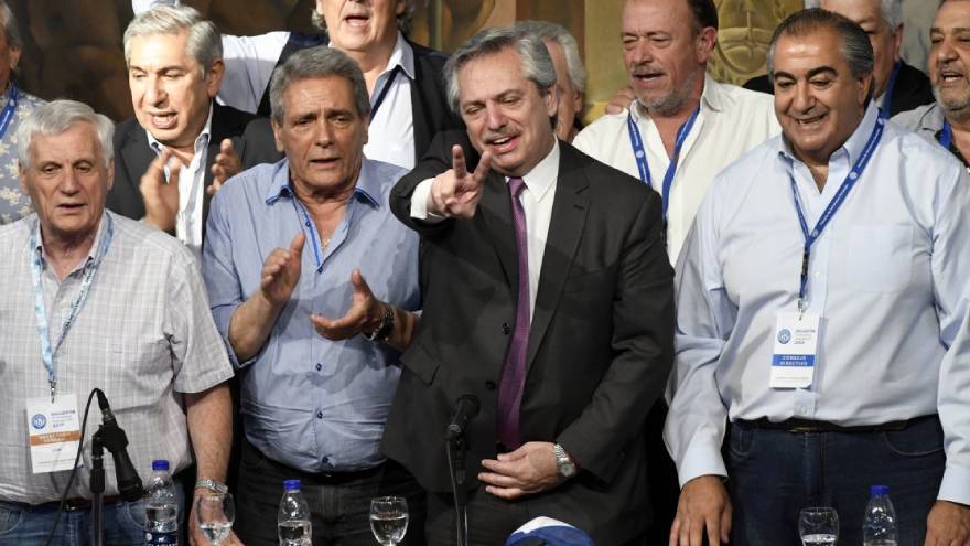 Alberto Fernández será acompañado por dirigentes de la CGT