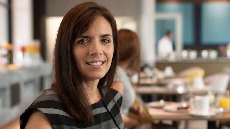 Paola Peccoud se define, como una