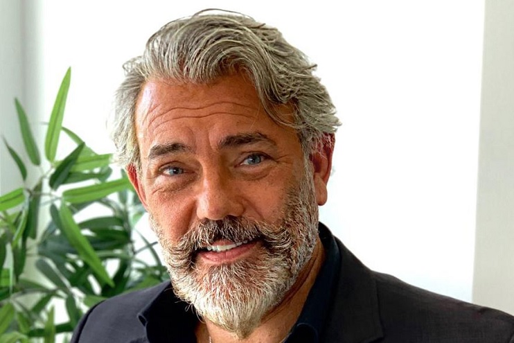 Marcelo Schamy creo una empresa especializada en la búsqueda, compra, refacción y venta de propiedades en Detroit.