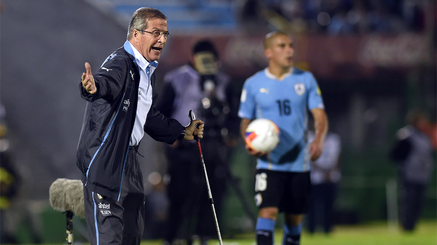 Uruguay ve complicada su clasificación para el Mundial y tomó una medida drástica.