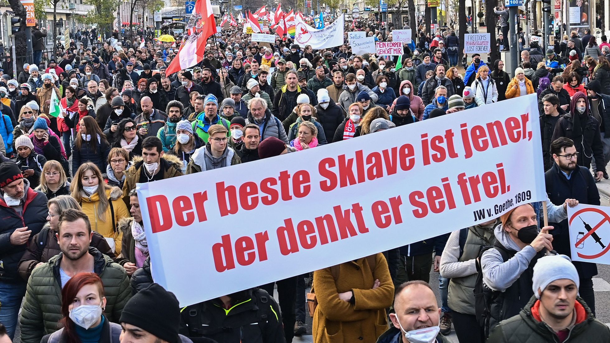 Manifestaciones contra los confinamientos en Europa
