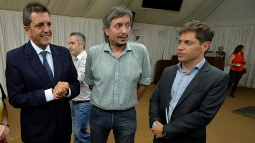 Kicillof se reunió con Máximo Kirchner, Sergio Massa e intendentes del Frente de Todos.