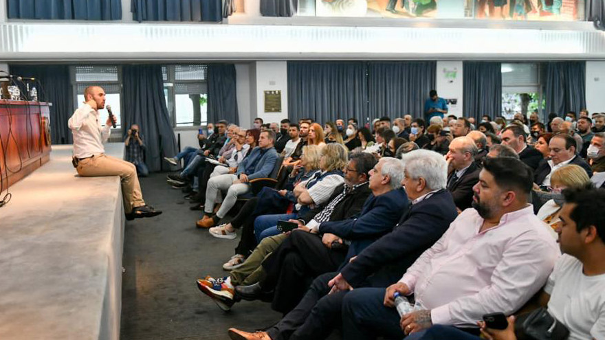 Guzmán visitó la CGT