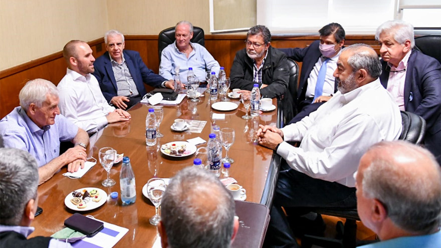 Acuerdo con el FMI: Guzmán cosechó el apoyo de la CGT.