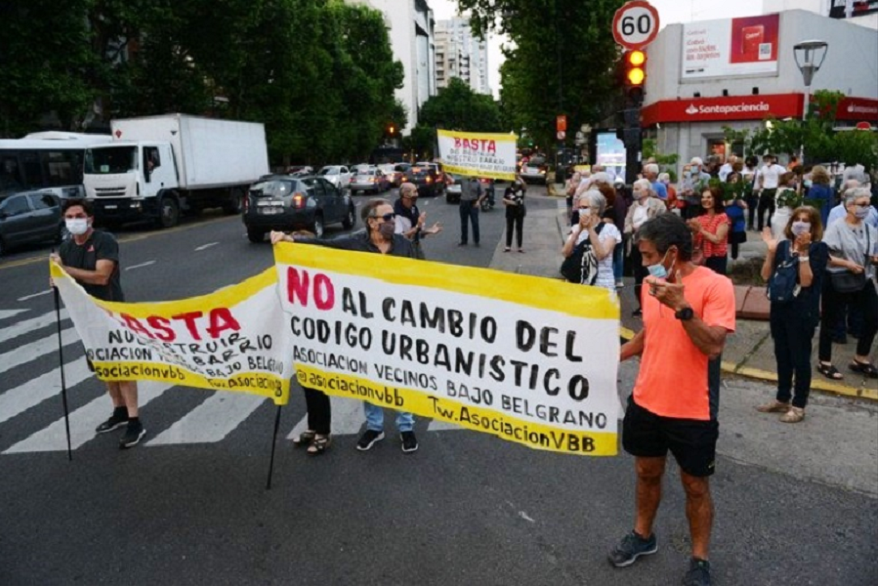 Los vecinos de Belgrano protestan en contra de la construcción de esta torre