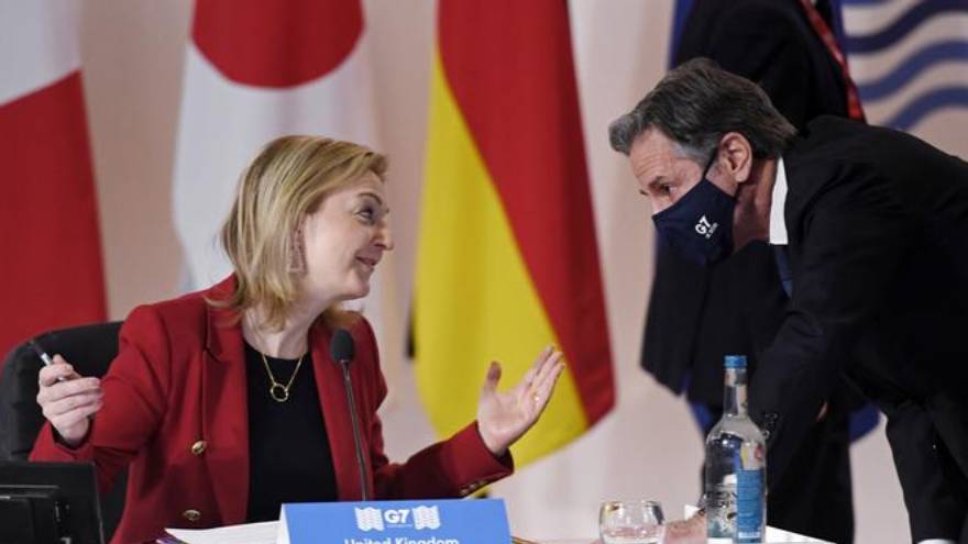 Liz Truss y Anthony Blinken