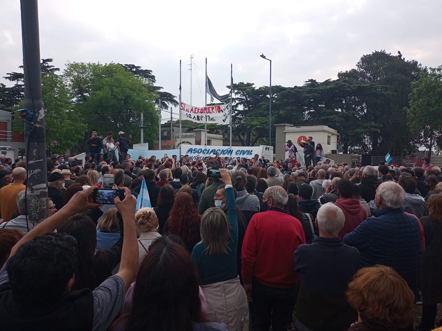 El macrismo hizo del reclamo contra el cierre de El Palomar un