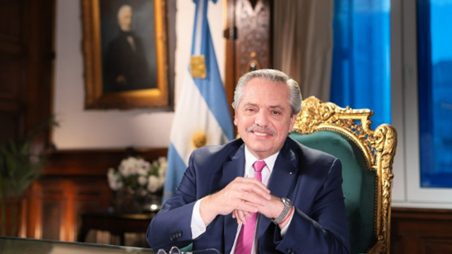 Alberto Fernández insiste en que no habrá devaluación abrupta