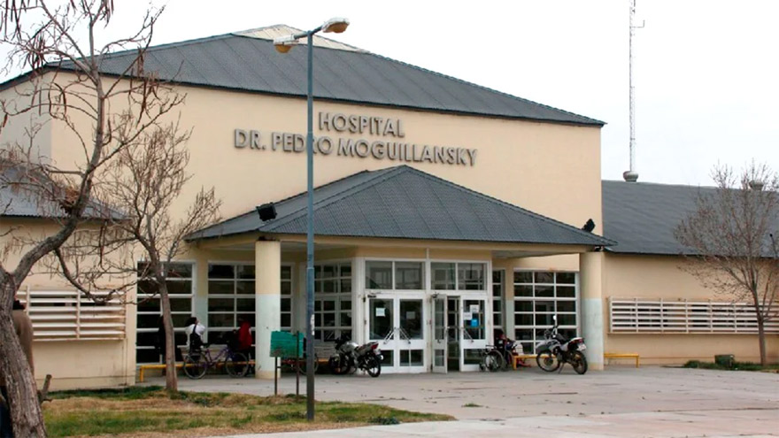 El hospital Pedro Moguillansk, donde la menor fue trasladada de urgencia.