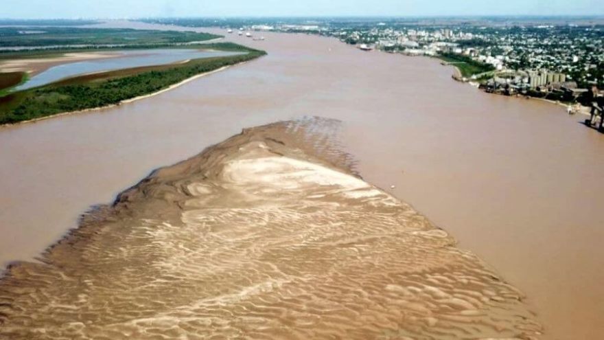 La bajante del Paraná preocupa a los actores de la actividad fluvial.