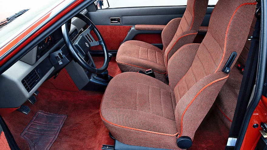 Tapizados a juego con la calidad interior. 