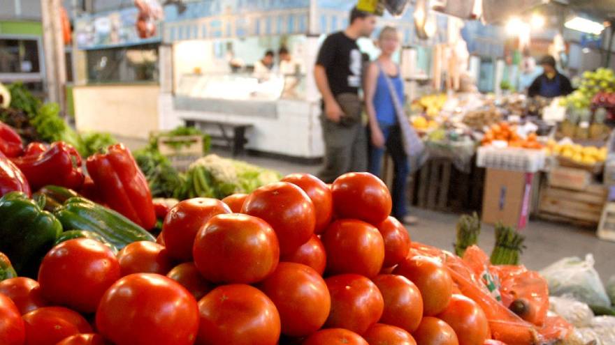 El tomate es el alimento que más aumentó en lo que va del año: su precio subió más de un 300%