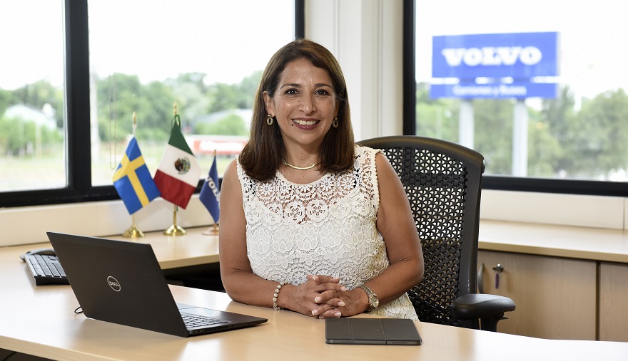 Luz Elana Jurado, directora de Volvo Trucks.