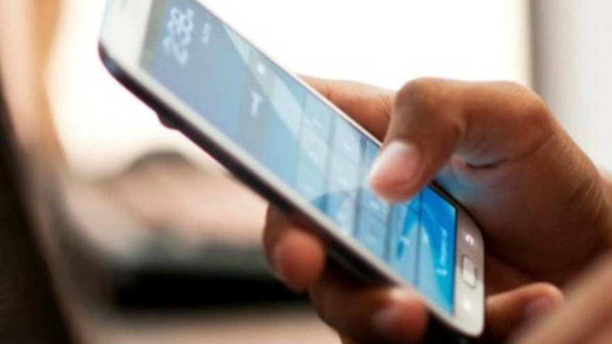 Hay aplicaciones para rastrear celular por número para el iPhone.