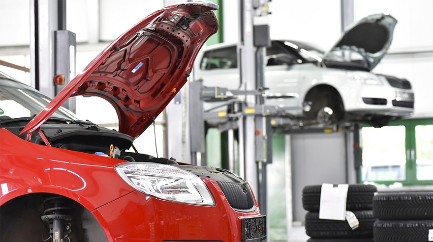 El control de la batería es clave para el auto.