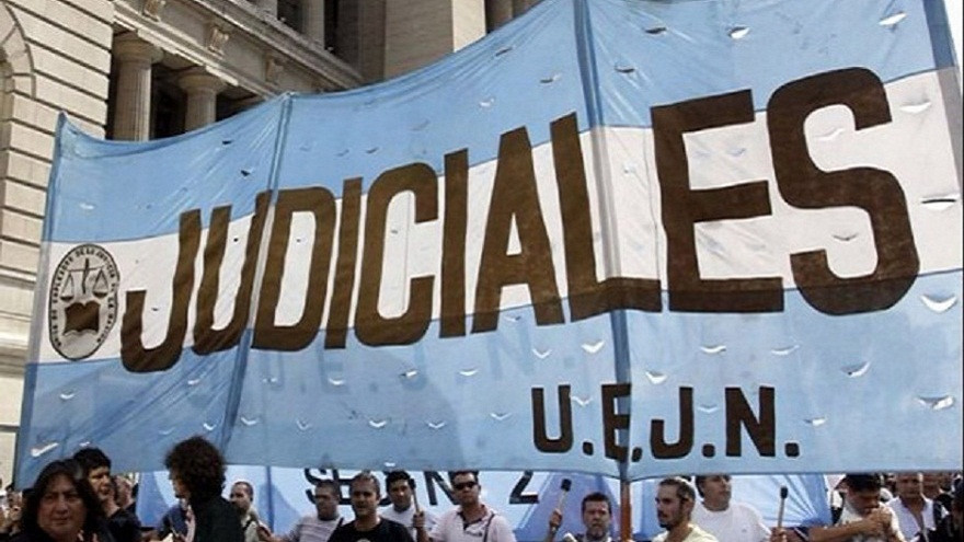 Judiciales: paro y marcha a Tribunales por sueldos y obra social - Vimarsana News