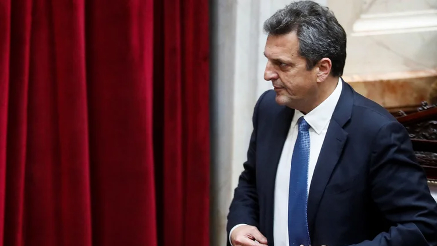 Massa buscará avanzar con el intercambio automático de información tributaria con EE.UU.