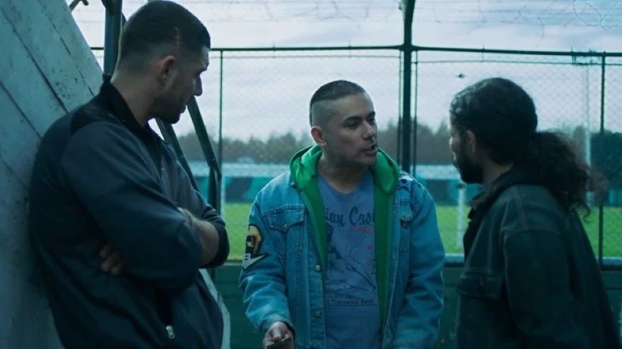 Cómo es El hincha, la serie que se mete en el mundo barrabrava
