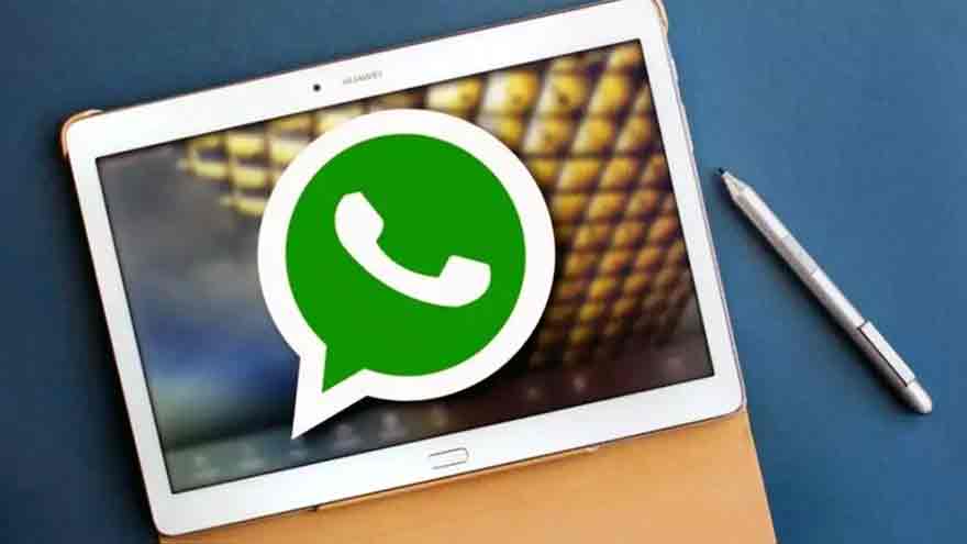 La función de auto envío de mensajes en WhatsApp también está disponible en la versión web. 