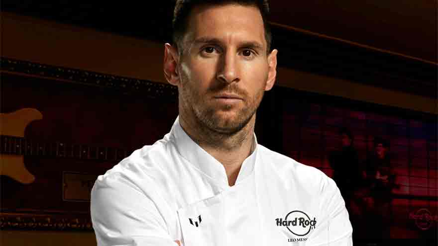 Lionel Messi vestido como chef de Hard Rock Café.