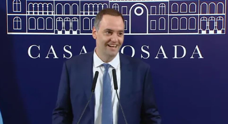 El vocero presidencial, Manuel Adorni, pidió que la dirigencia 