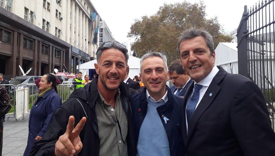 Mercanzini, junto a Andrés Larroque y Sergio Massa