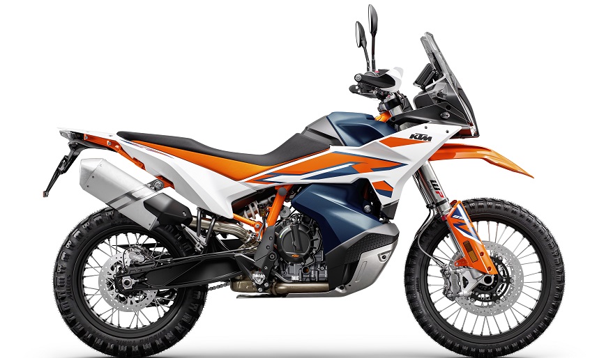 Esta moto KTM 890 es ideal para largos viajes.